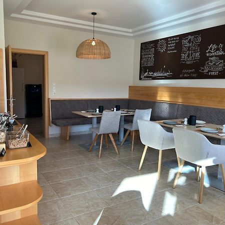 Haus Renee Bed & Breakfast Podersdorf am See Exterior photo