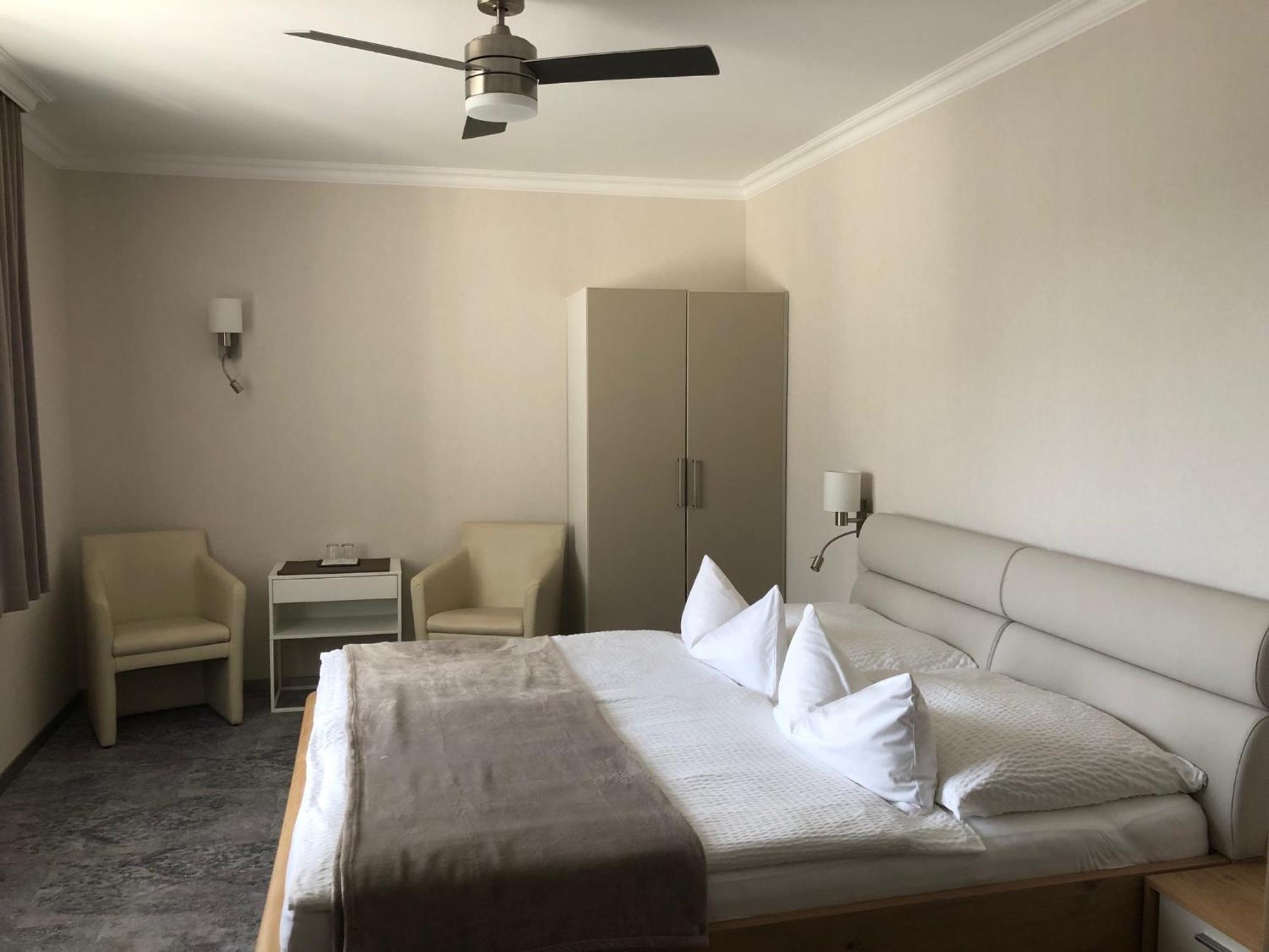 Haus Renee Bed & Breakfast Podersdorf am See Exterior photo
