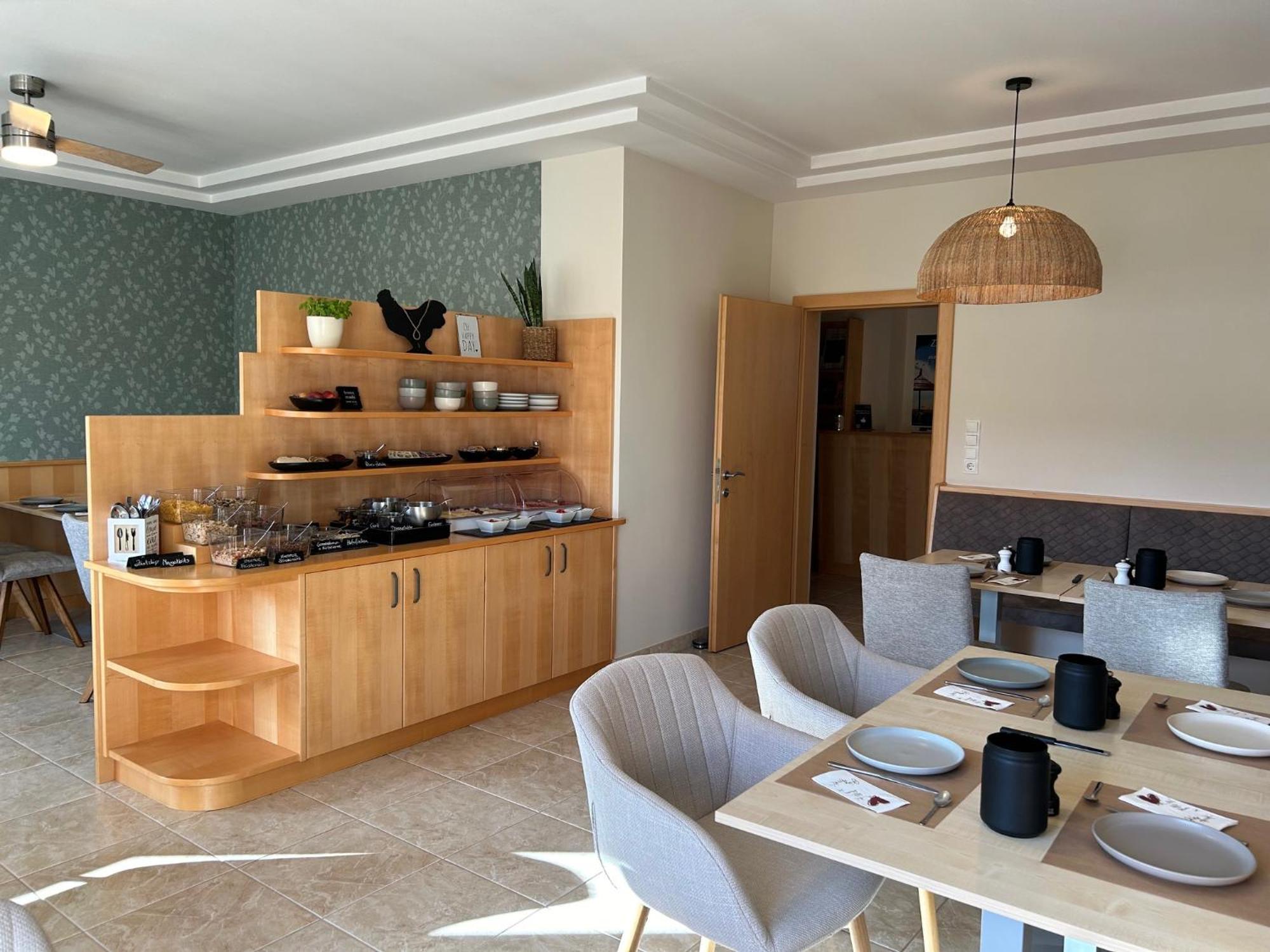 Haus Renee Bed & Breakfast Podersdorf am See Exterior photo