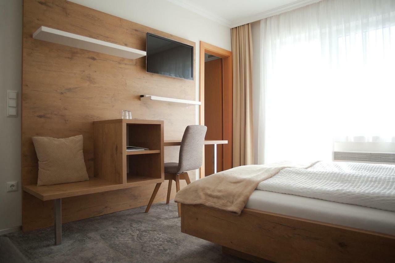 Haus Renee Bed & Breakfast Podersdorf am See Exterior photo