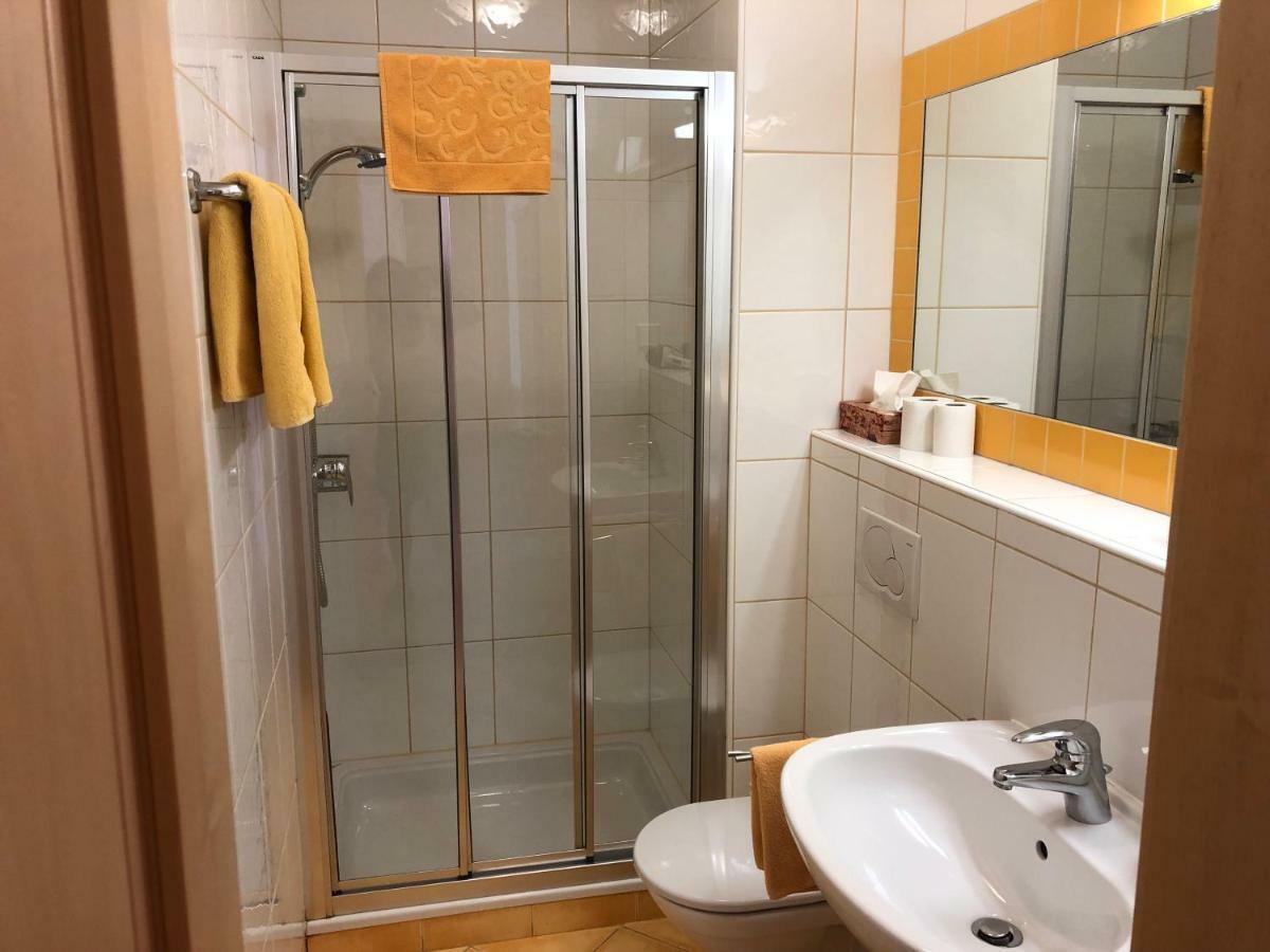 Haus Renee Bed & Breakfast Podersdorf am See Exterior photo
